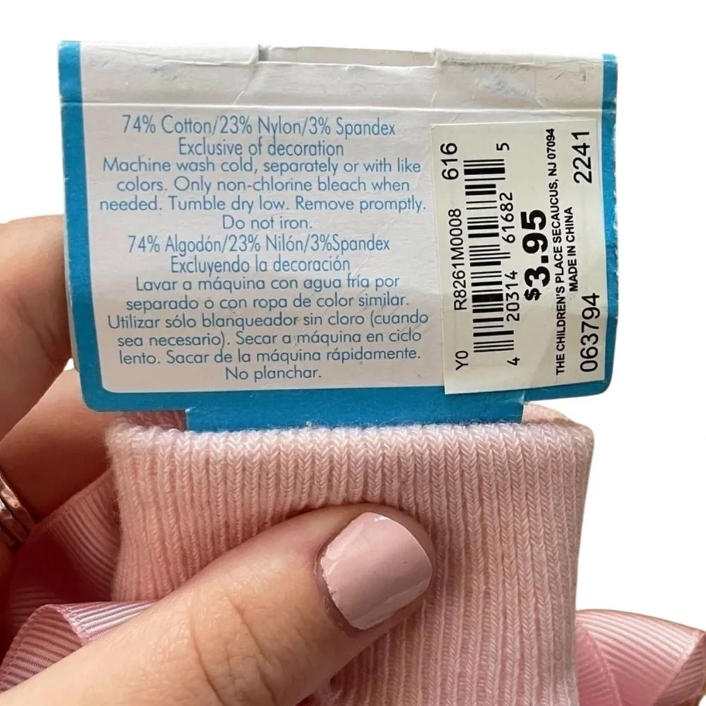 4/$25 The Children’s Place Pink Ruffle Fold Over Ankle Socks Size Medium